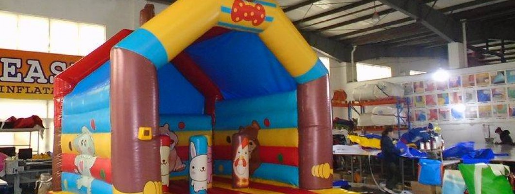 Inflatable Castles and Child Safety: What You Need to Know Inflatable Castles and Child Safety: What You Need to Know