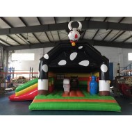 Cow Inflatable Jumping Castle With Slide Cow Inflatable Jumping Castle With Slide
